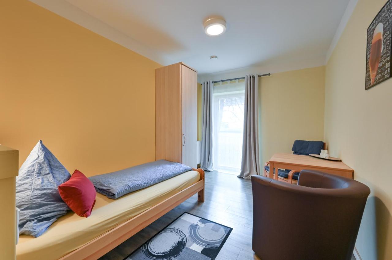 Rote Villa Fuessen מראה חיצוני תמונה